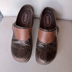 Klogs brand clogs, sz 6